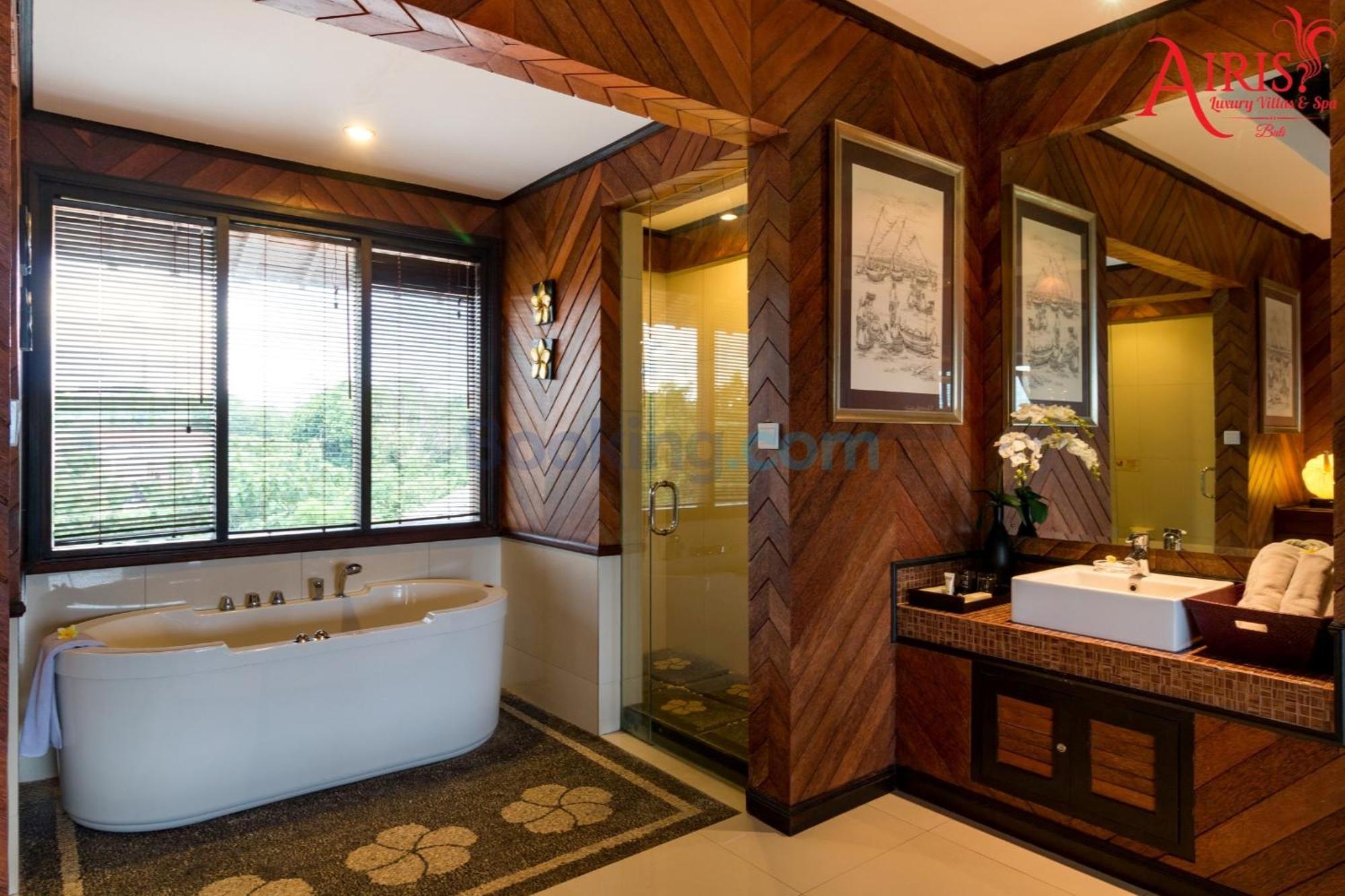 Airis Luxury Villas And Spa Uluwatu  Room photo