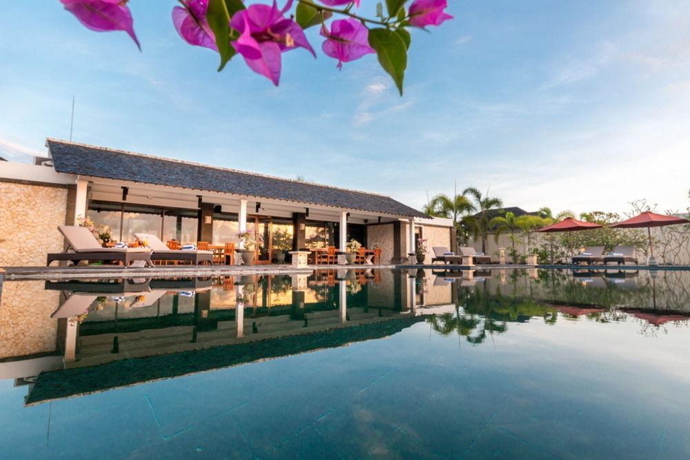 Airis Luxury Villas And Spa Uluwatu  Exterior photo