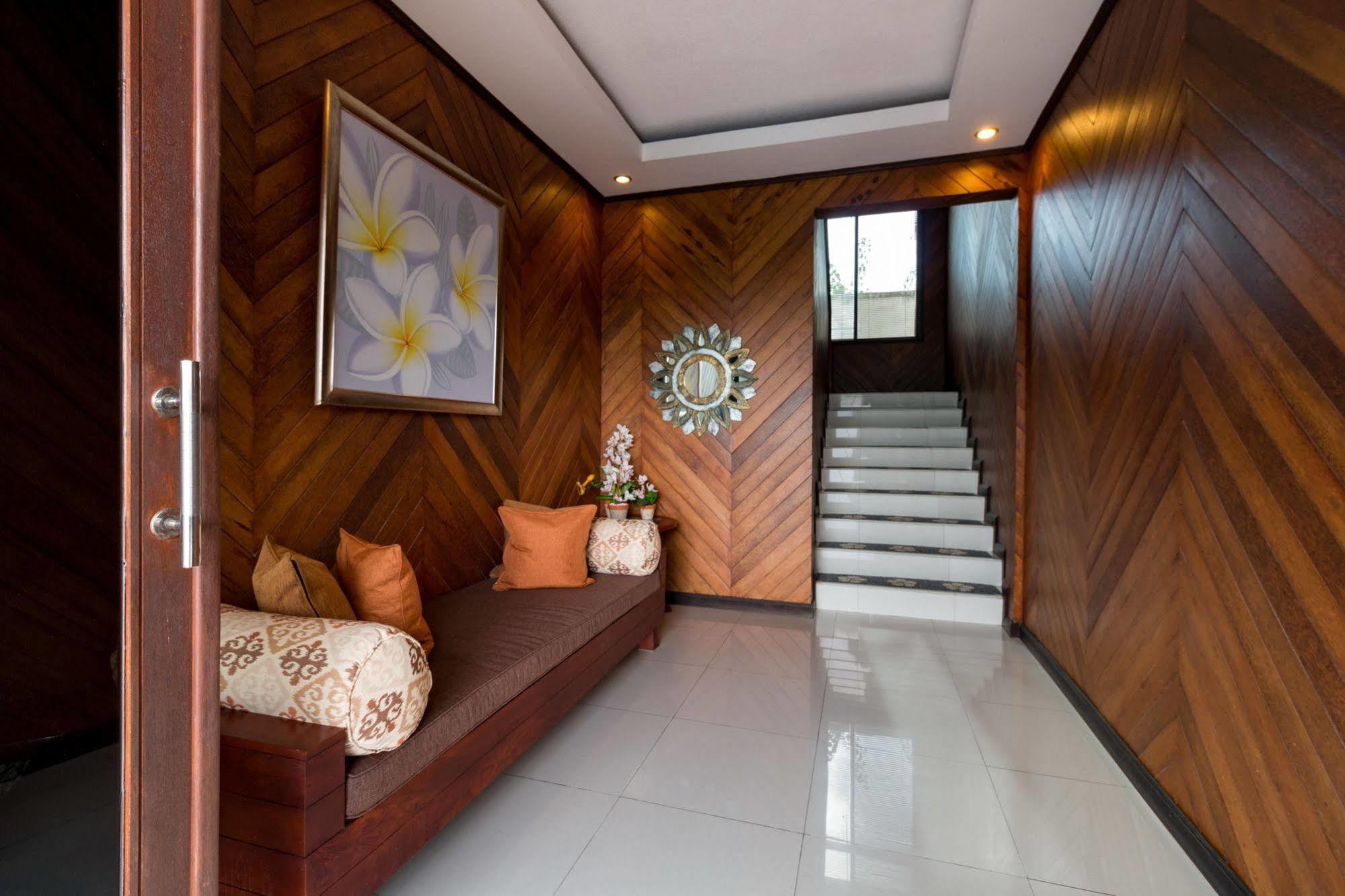Airis Luxury Villas And Spa Uluwatu  Exterior photo
